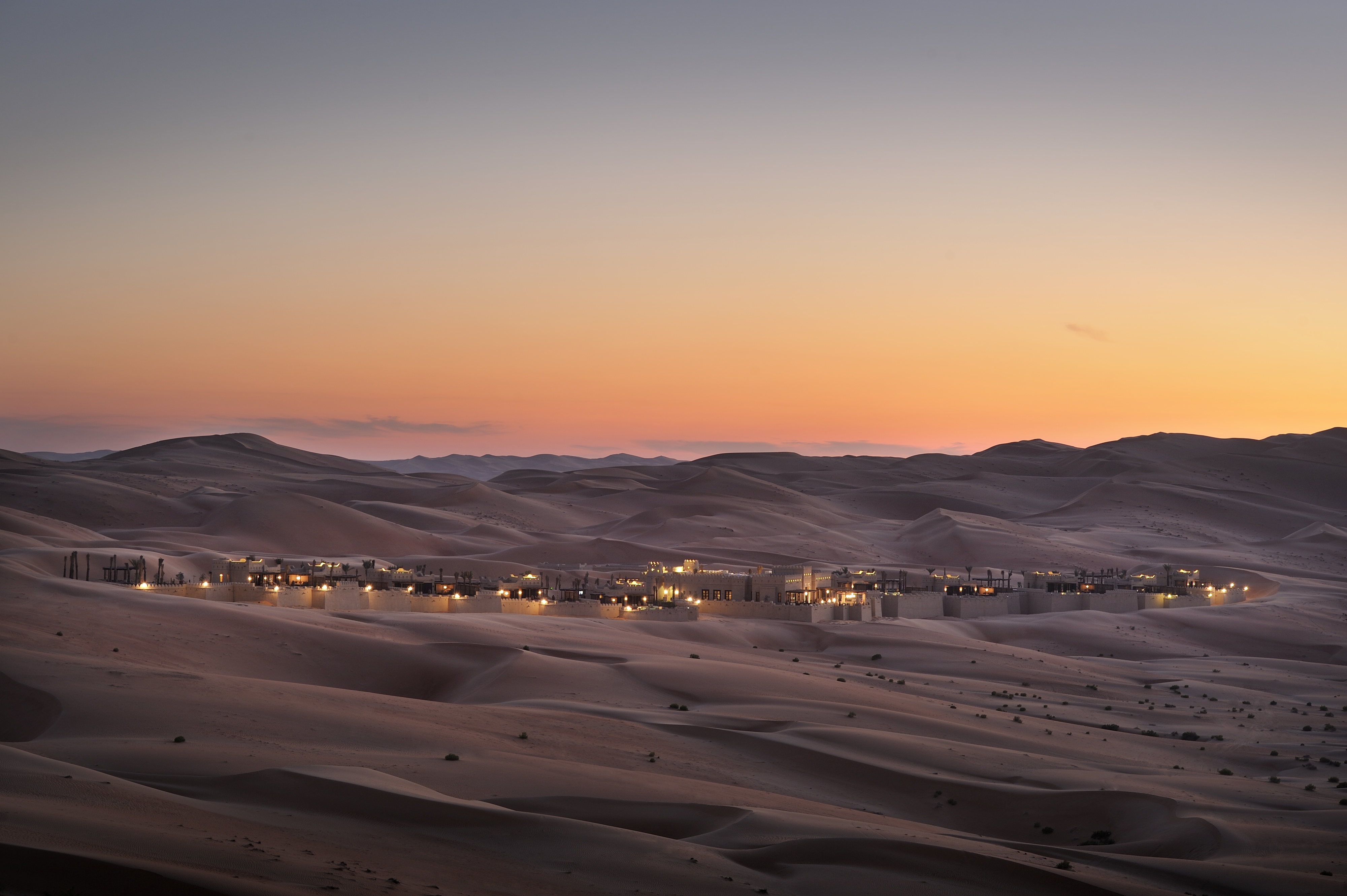 Qasr Al Sarab, Emirates