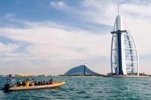 Boat-Cruise-Around-Burj-Al-Arab-From-Dubai